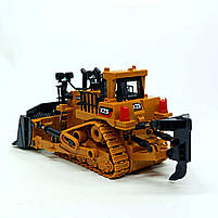 Бульдозер на радіоуправлінні TY 824 1:16 — гусеничний, з рухомим ковшем, підсвічуванням і акумулятором, фото 5