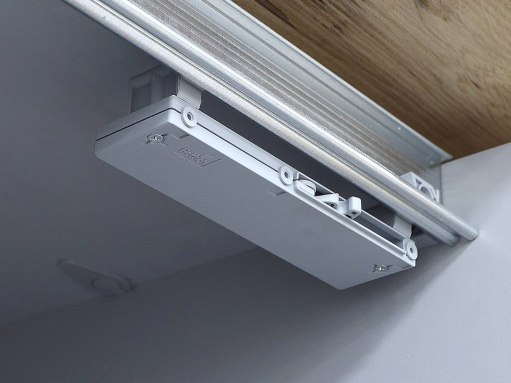 Гальмо для дверей шафи-купе (2 шт.) Trondheim IZH02, фото 1