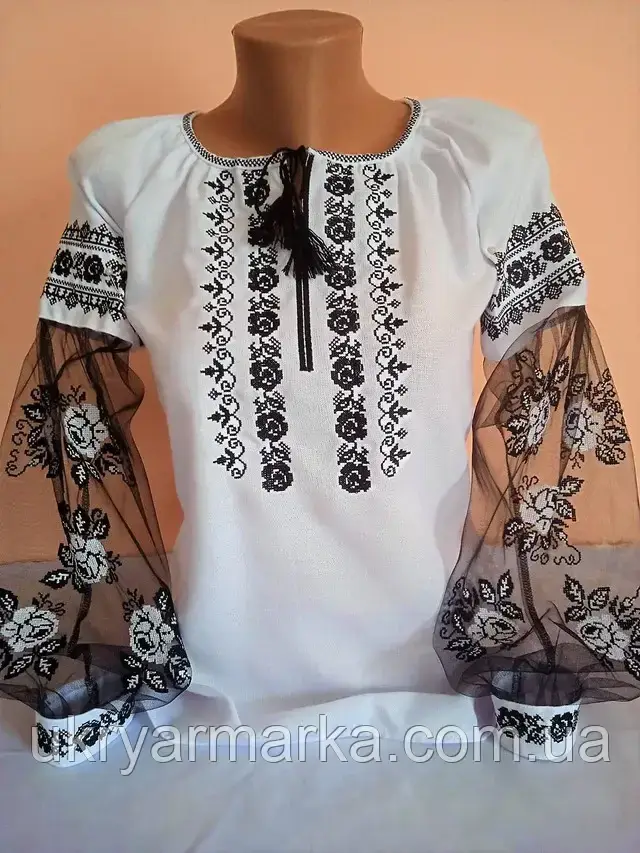 Вишита жіноча сорочка "Трояндові сутінки"