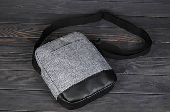 Борсетки, месенджери, поясні сумки, рукавиці