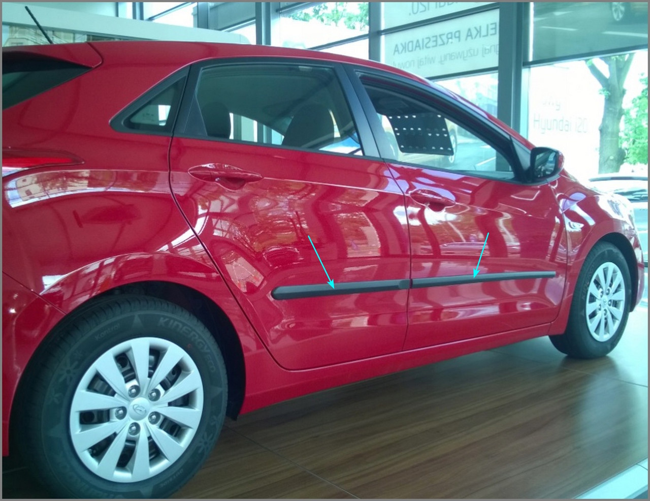 Молдинги на двері для Hyundai i30 GD 5-дверн.хетчбек / CW універсал 2011-2017, фото 1