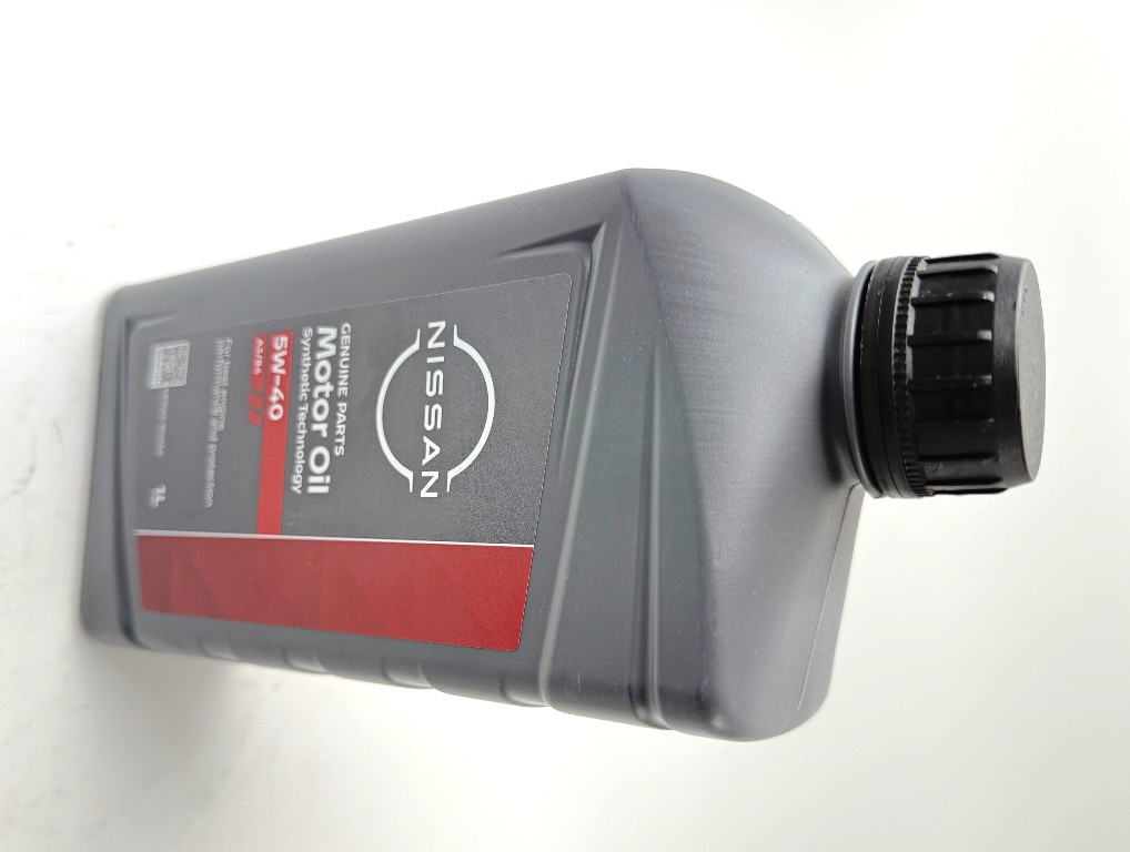 Моторна олива 5W-40 синтетика, оригінал, Nissan 1л OEM KE900-90032