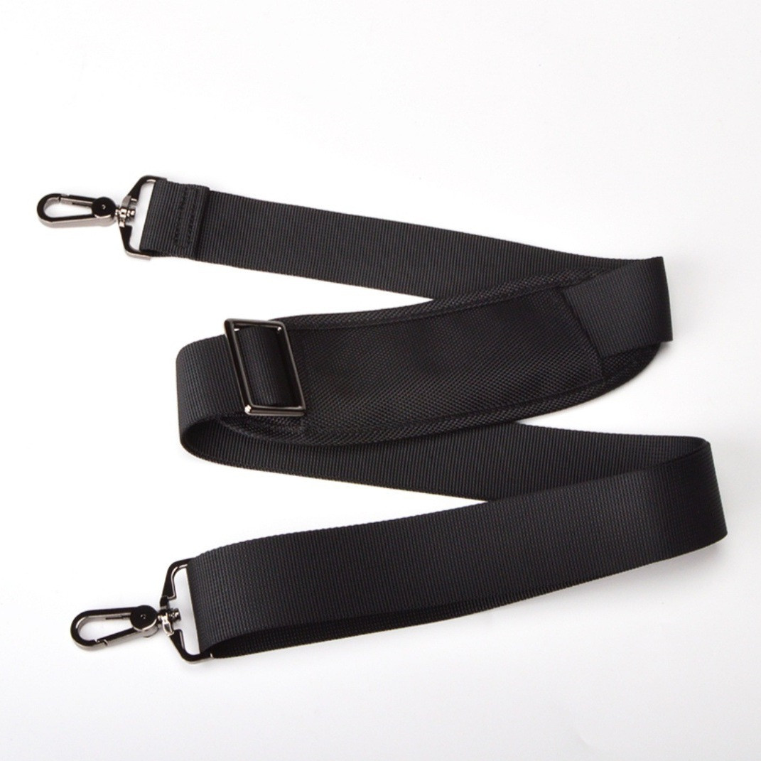 Ремінь регульований для дорожньої або спортивної сумки з наплічником 3,8 X160 см метал Чорний ( код: IBX004B )