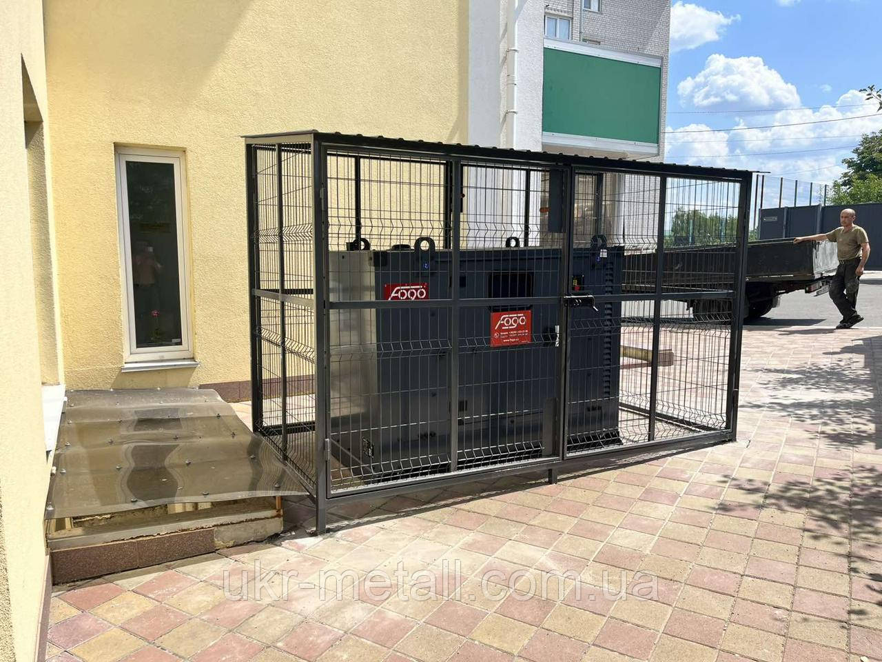 Захисні вуличні бокси та огорожі для генераторів, фото 1
