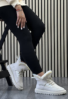 Черевики жіночі зимові 8 пар у ящику бежевого кольору 36-41