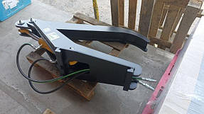 Вересень 2025 р. Тернопільська обл. Бережанський район Верхній захват на палетні вила А3