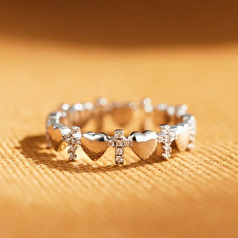 Каблучка жіноча срібляста у вигляді хрестиків і сердечок 18 AurumLux028, фото 1