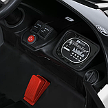 Дитячий електромобіль Bugatti M 5053EBLR-1 білий, фото 6