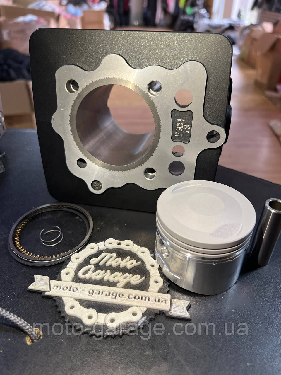 Поршнева к-кт ЦПГ, Lifan LF150-2E, Viper V150A, Pantera 150,162FMJ, (Ø62 мм,H-70мм/98мм,P-15 мм), Оригінал, фото 1