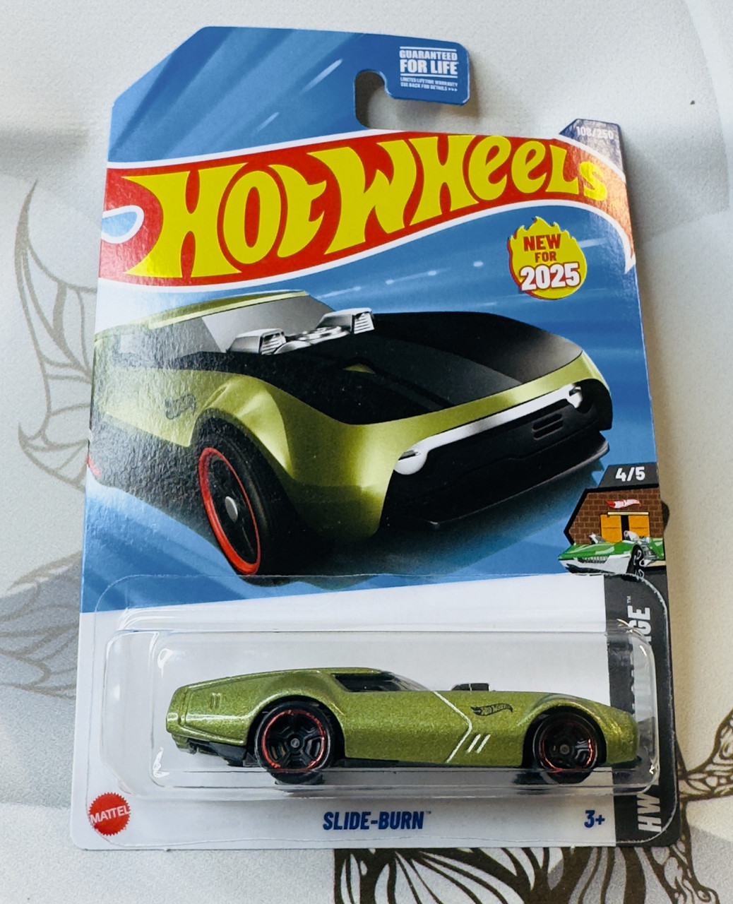 Колекційна машинка Хот Вілс Hot Wheels Slide-Burn