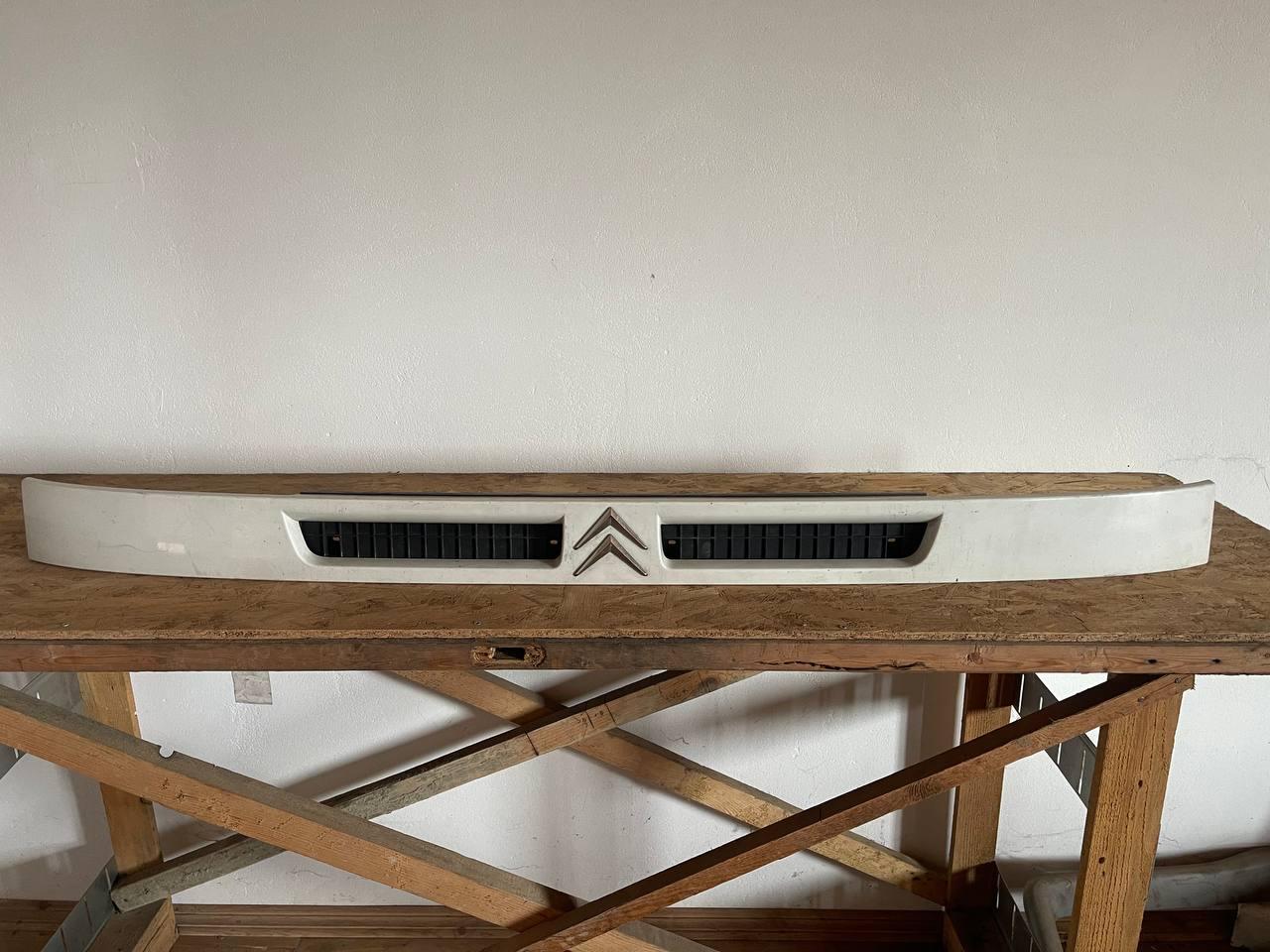 Решітка радіатора Citroen Jumper I 94-02 1305094080, фото 1