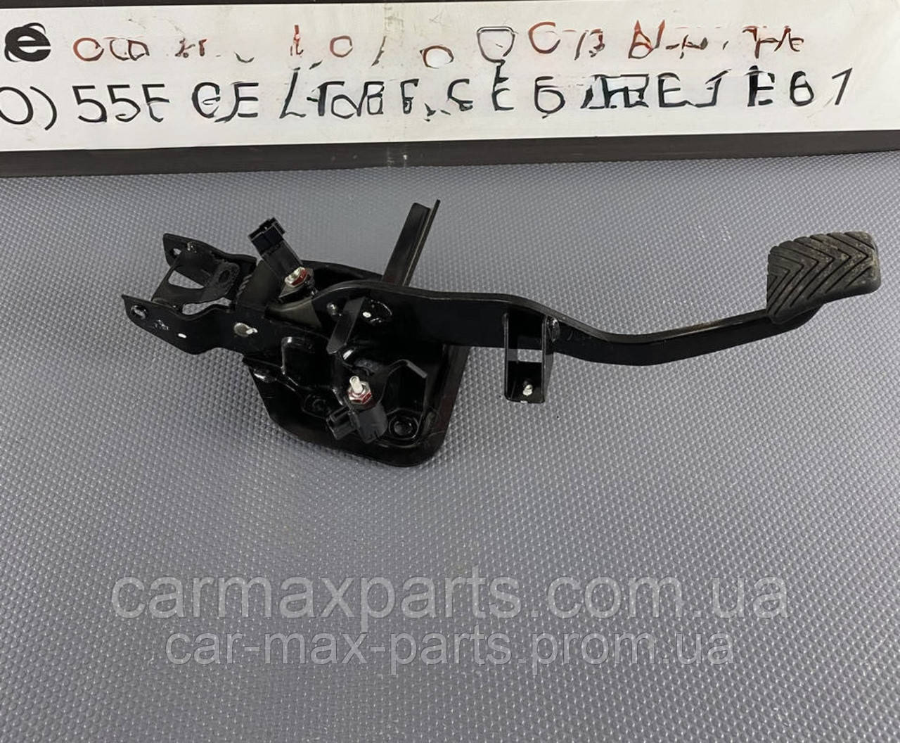 Бампер задній Mitsubishi ASX 2010-2014 Дорестайлинг, фото 1