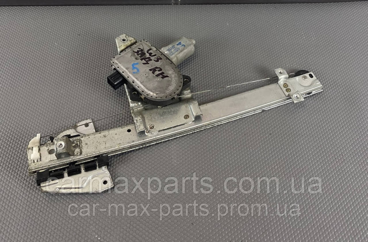 Задній склопідіймач Mitsubishi Pajero Wagon III 3 Мітсубіші Паджерро Вагон 3 2000-2007, фото 1