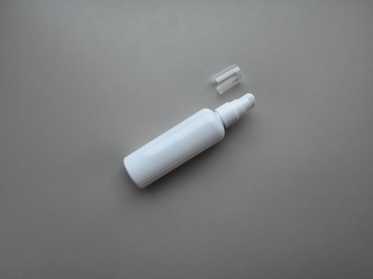 100 - 107 мл ПЕТ Круглий білий флакон тара з кремовим дозатором білим 20/410 для гелей, лосьонів