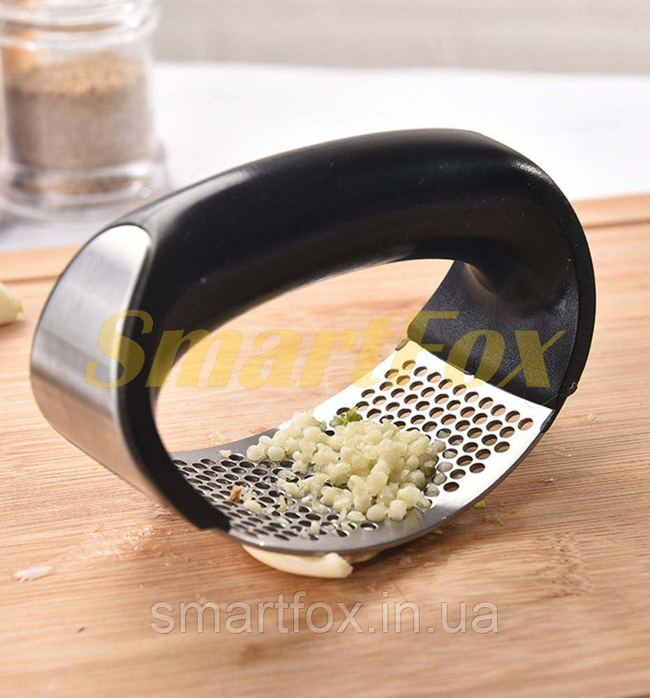 Прес для часнику з ручкою Leifheit Knobi King 1321