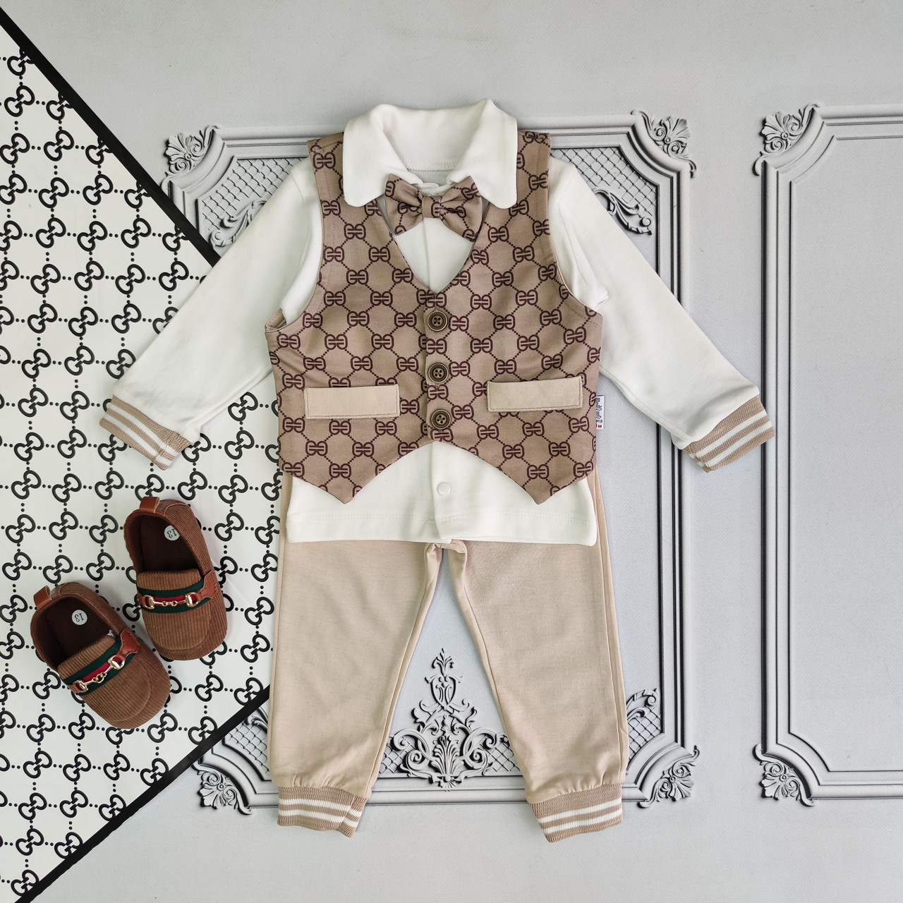 Костюм трійка для новонародженого хлопчика, комплект із жилеткою і метеликом