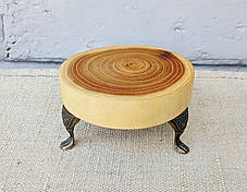 Підставка під гаряче з натурального дерева з декоративними ніжками, фото 3