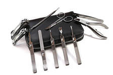 Набори інструментів для манікюра та педикюра