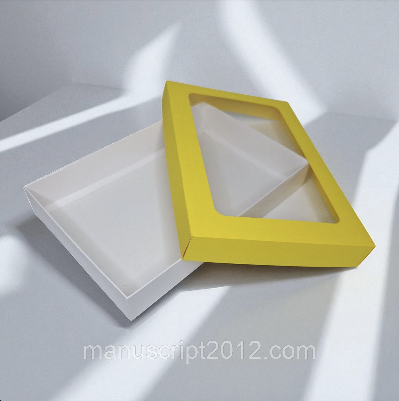 Коробка для подарунків з вікном (240х155х35мм.) жовто-біла