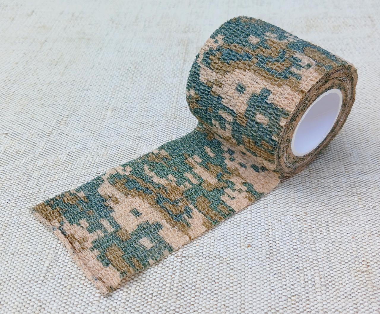 Стрічка комуфляжна для полювання "Піксель" 4.5м, ширина 50мм.