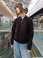 Жіночий чорний бомбер із начосом на блискавці