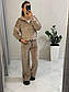 Жіночий теплий костюм із велюру на хутрі спортивного стилю кофта на блискавці та штани (р. 42-52) 7KO3922, фото 4