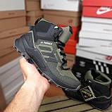 Зимові чоловічі кросівки Adidas TERREX SWIFT R3 GTX High хакі з чорним, водонепроникні, термо Адідас Терекс, фото 4