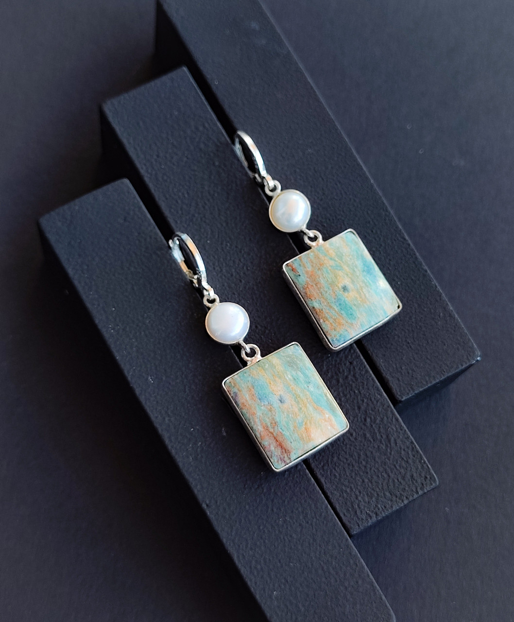 Сережки рубін в цоїзиті та перли. Кульчики з рубіну в цоїзиті та перлин. Німеччина., фото 1