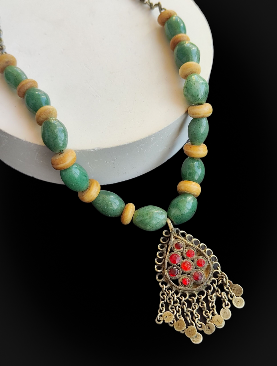 Зелений авантюрин натуральний  намисто буси із зеленого авантюрину. Глубокий вінтаж. Німеччина., фото 1