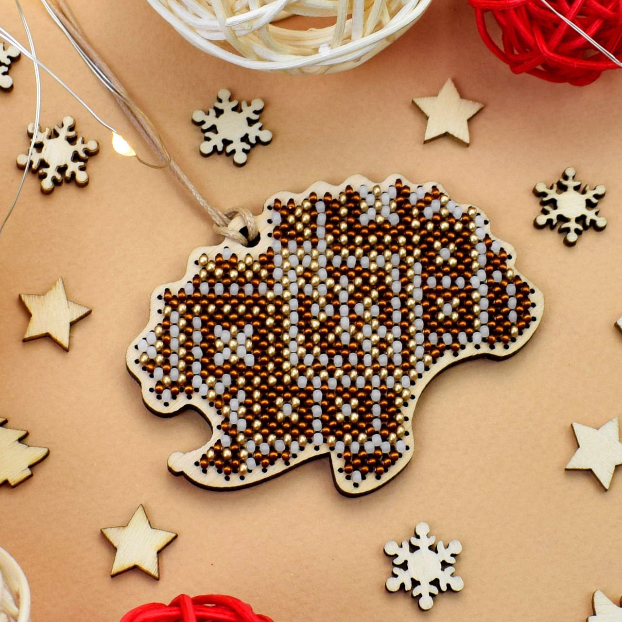 Набір для вишивки новорічної іграшки на дерев`яній основі НД-007 "Мудрець лісу", фото 1