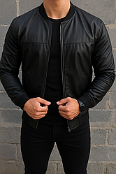 Чоловічий шкіряний бомбер без капюшона куртка бомбер чоловіча чорна