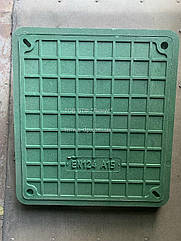 Люк прямокутний 400х450 полімерпіщаний зелений