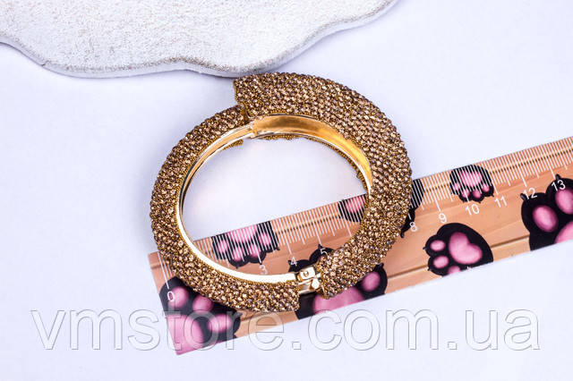 Широкий женский браслет на руку