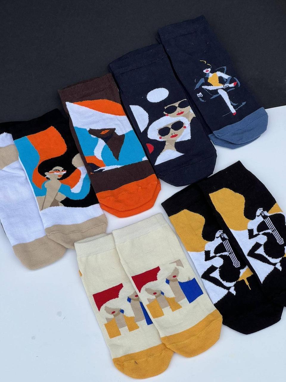 Короткі шкарпетки жіночі Twinsocks з принтом Qveen 222р. 23-25(36-40) Різні кольори