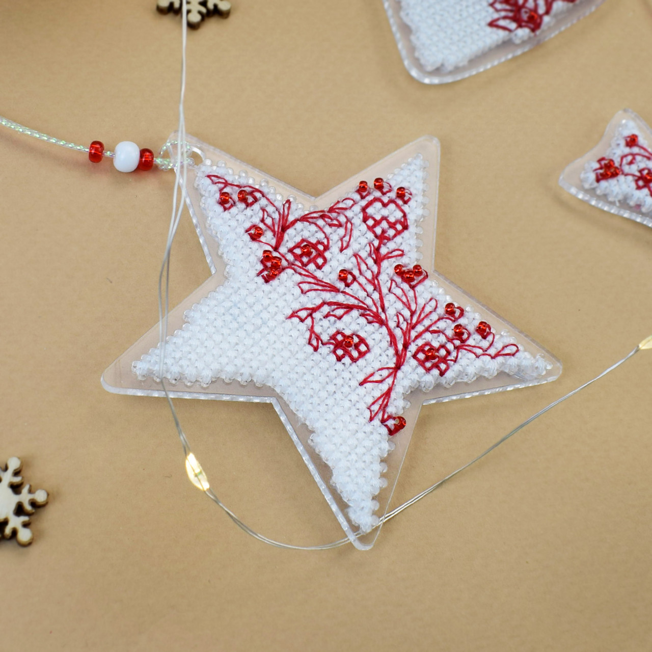 Набір для вишивки новорічної іграшки на акриловій основі НА-003 "Зірка надії", фото 1
