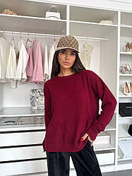 М'який в'язаний жіночий светр вільного крою Ssch2287