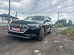 Audi e-tron 2019 • 75 kWh