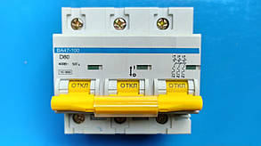 Автомат вимикач триполюсний 80А ВА47-100 D