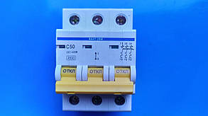 Автомат вимикач триполюсний 50А ВА47-29 С