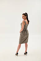 Жіночий сарафан у клітинку