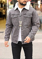 Чоловіча чорна джинсова куртка на хутрі тепла джинсовка з хутряним коміром, фото 2