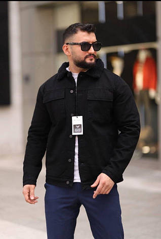 Чоловіча чорна джинсова куртка на хутрі тепла джинсовка з хутряним коміром, фото 1