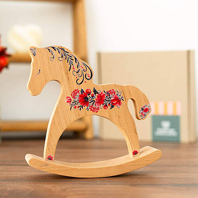 Коник-гойдалка дерев’яний "Квіти" (лакований), 13 см — сувенір, іграшка, символ року Коня 2026