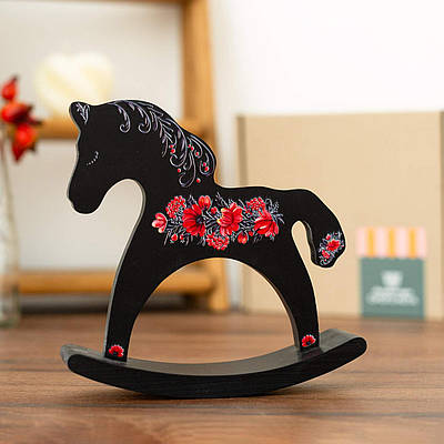Коник-гойдалка дерев’яний "Квіти" (чорний), 13 см — сувенір, іграшка, символ року Коня 2026