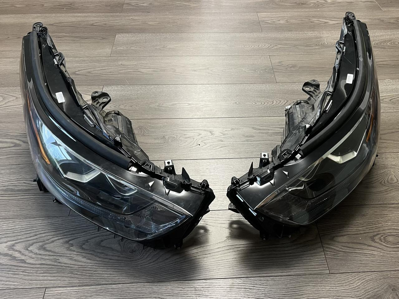 Фара ліва Toyota Highlander 2021-25рр 811500E521 full led оригінал бу, повністю робоча, кріплення всі цілі, фото 1