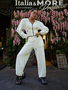 Жіночий велюровий костюм Poliit 36,38 розміри з кофтoю-корсетом та брюками-шароварами (аладіни), білий