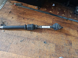 №126 Піввісь права для Volvo V50 1.6 04-12