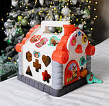 Музичний будиночок 16180 (18) "WToys", ОЗВУЧУВАННЯ УКРАЇНСЬКОЮ МОВОЮ, підсвічування, звуки, 8 пісень, сортер, рахунки, в коробці, фото 2