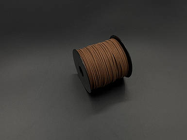 Шнурок шкіряний, коричневого кольору 2мм.