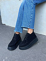 Черевики жіночі замшеві чорні на чорній підошві зимові